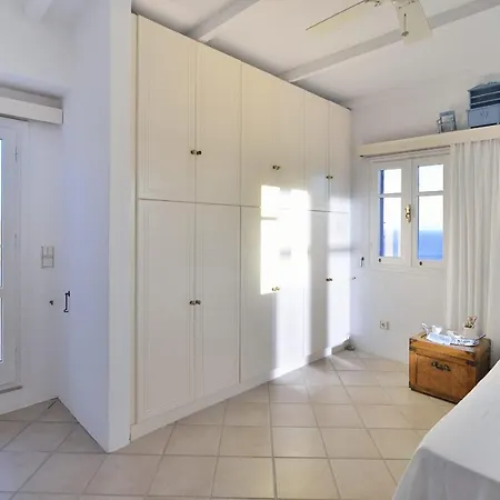 Moria * Mykonos Town